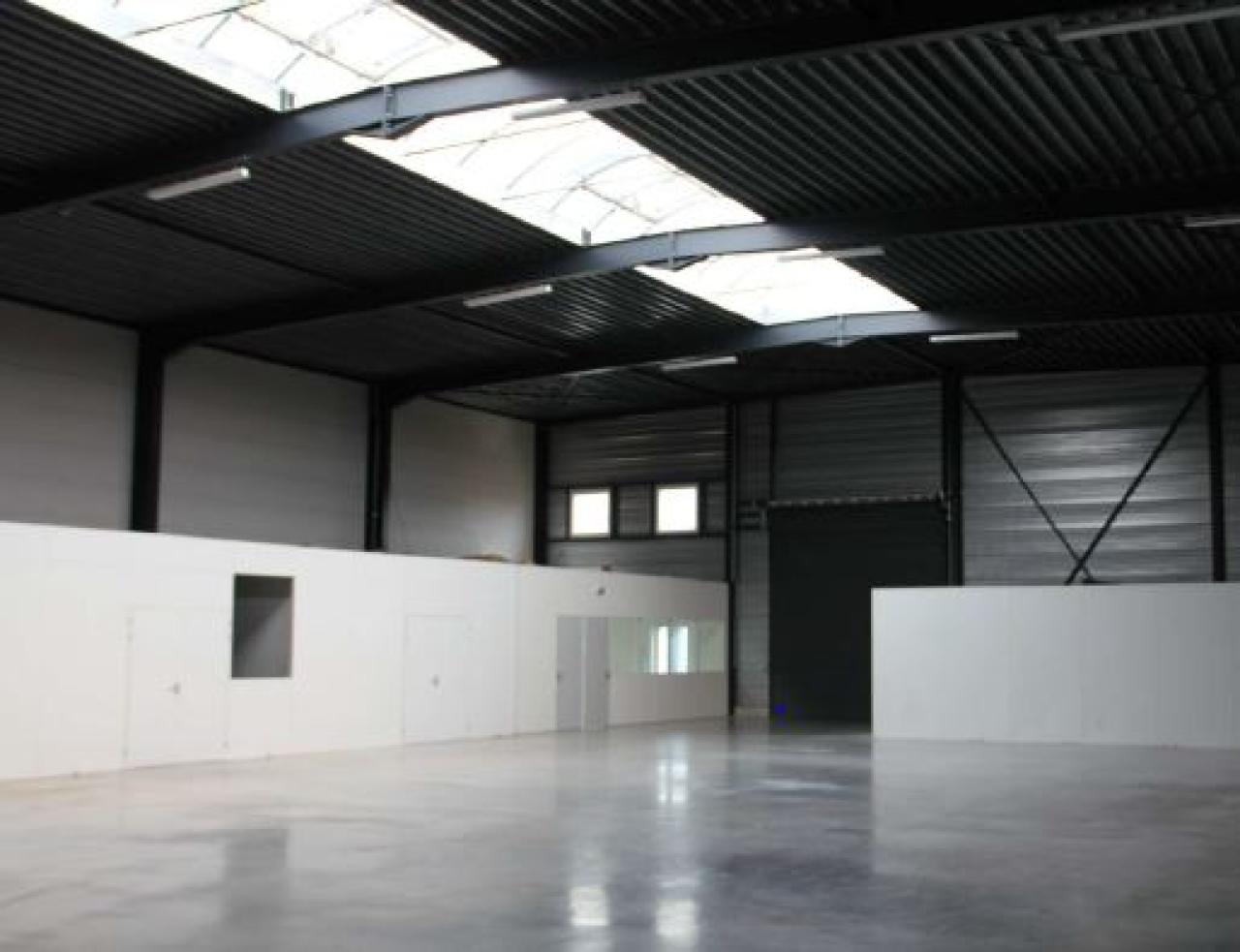Local d'activité Roncq 642m² Location local d'activité Roncq Nord OLACT2420174 2